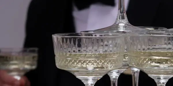 vyiznyi-bar